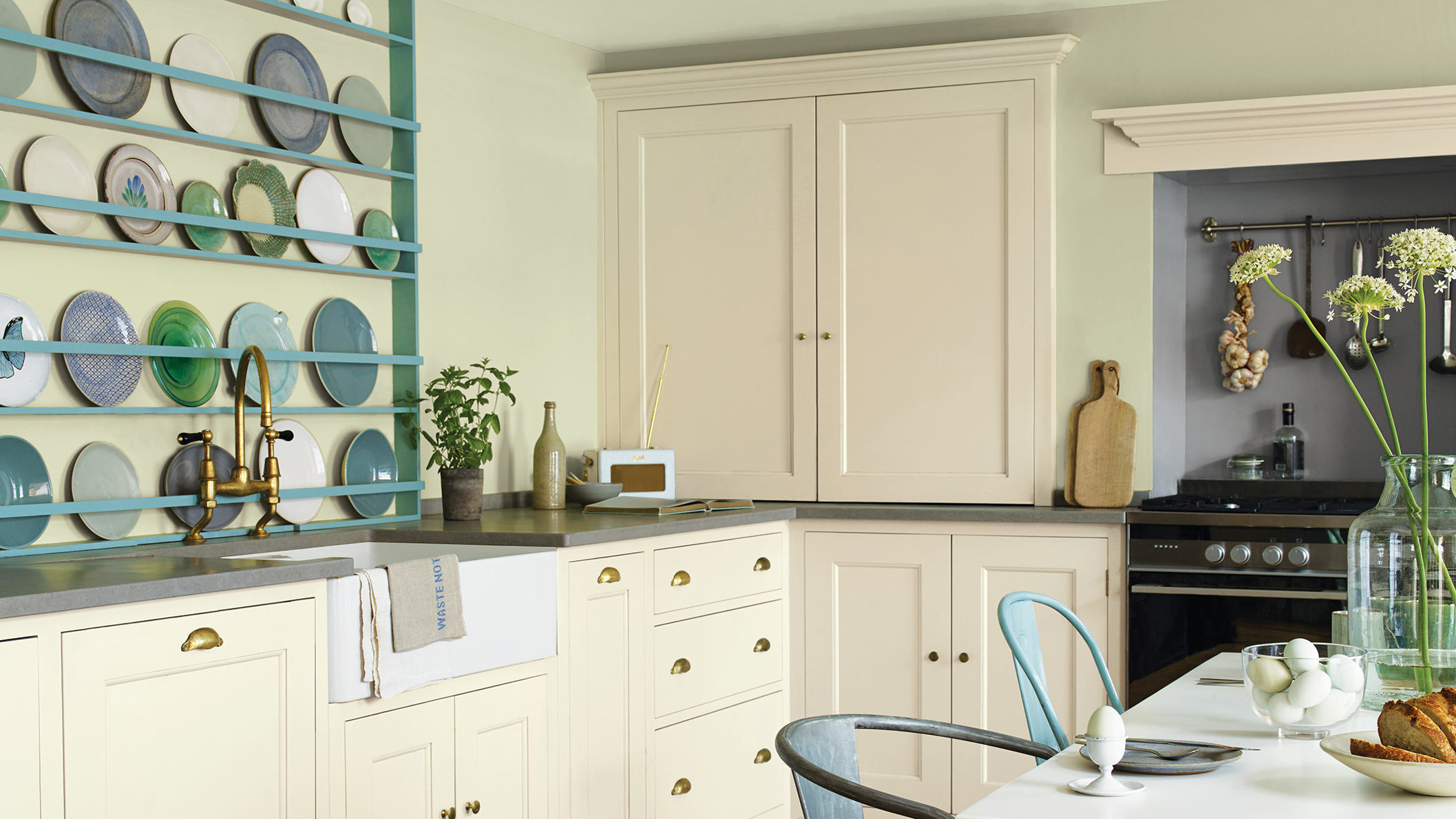 Introducing our new Easycare colours for 2017 Dulux